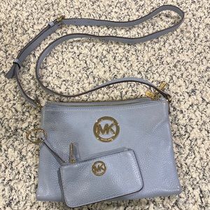 Cross body bag with making coin pouch